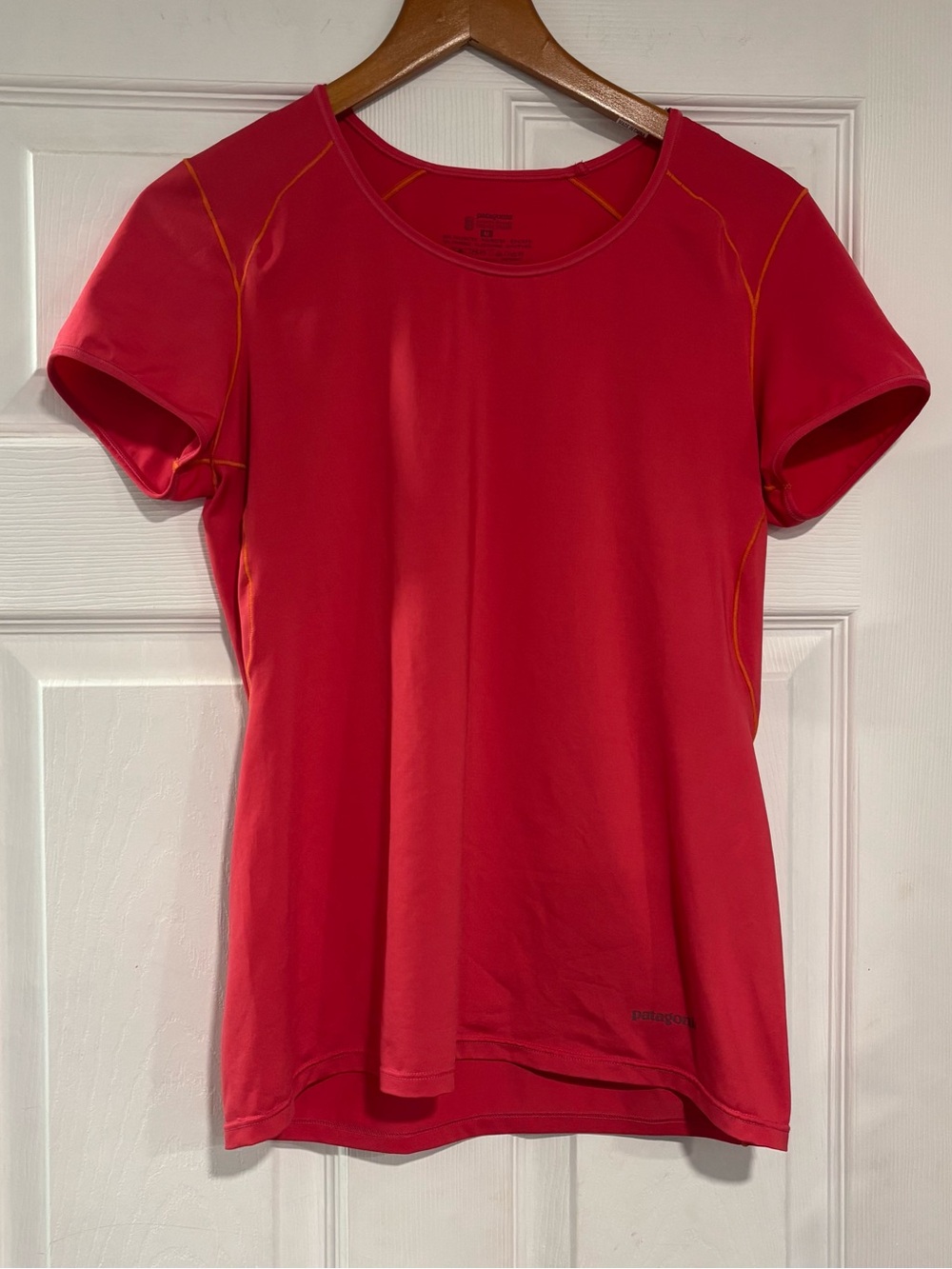 Patagonia Short Sleeve Active Tee size M